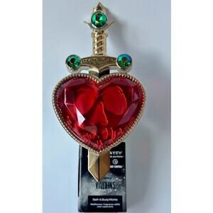Disney Villains Evil Queen Pierced Heart Wallflower Plug In Nightlight BBW Red
